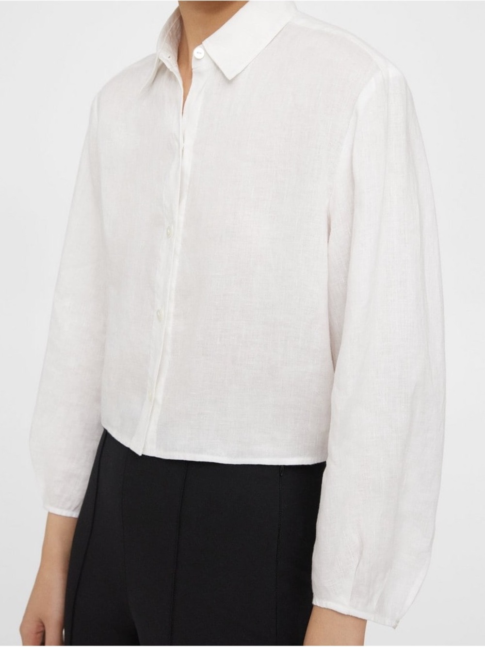 Theory Cropped White Button-Down Shirt in Relaxed Linen Size Large - Picture 3 of 11